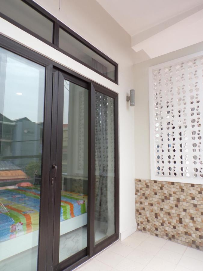 Appartamento Ananta Aster Phnom Penh Esterno foto