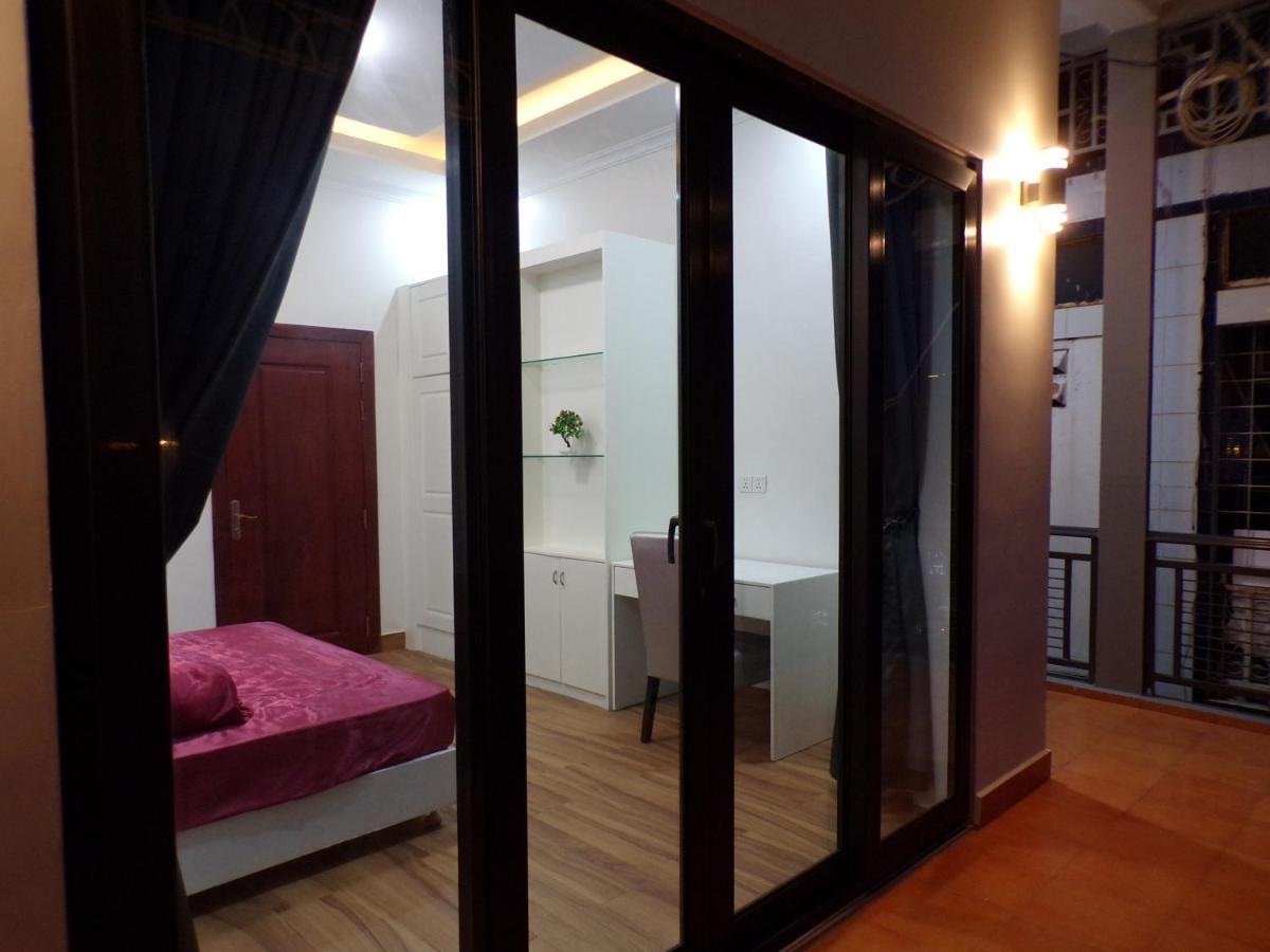 Appartamento Ananta Aster Phnom Penh Esterno foto