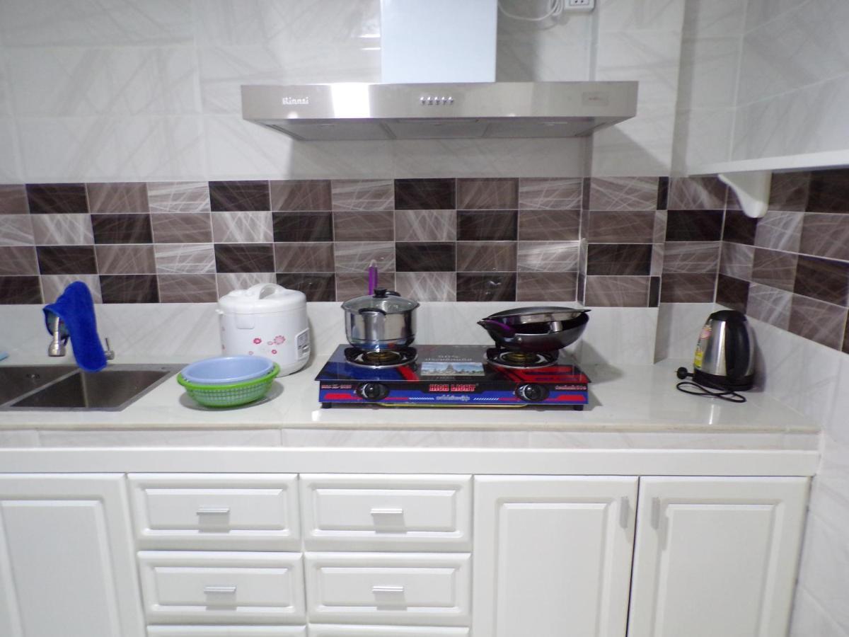 Appartamento Ananta Aster Phnom Penh Esterno foto